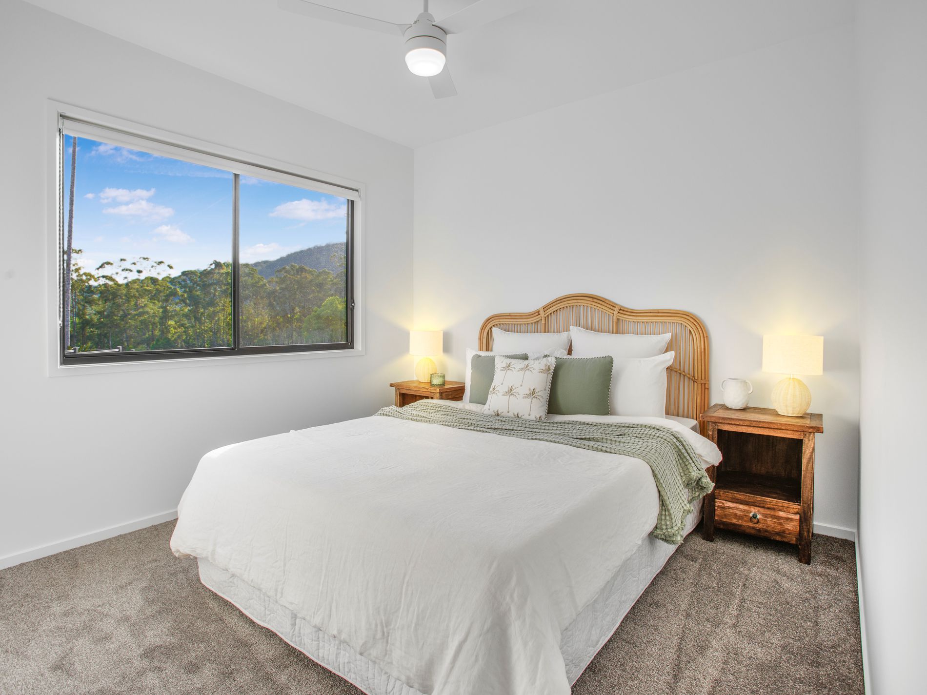 9 Sunshine Grove Place, Yandina