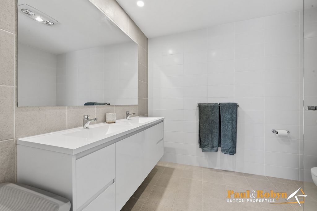 11A Woodberry Avenue, Coombs