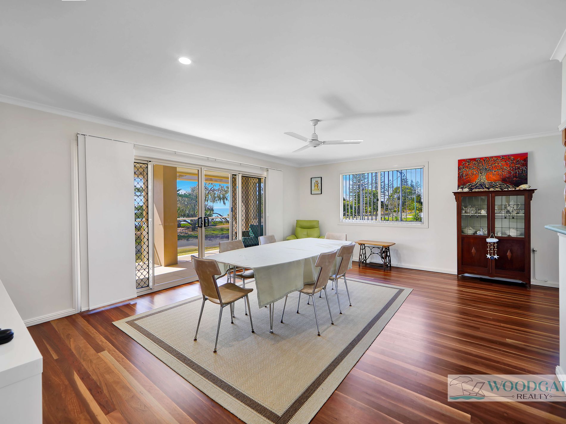 101 Esplanade, Woodgate