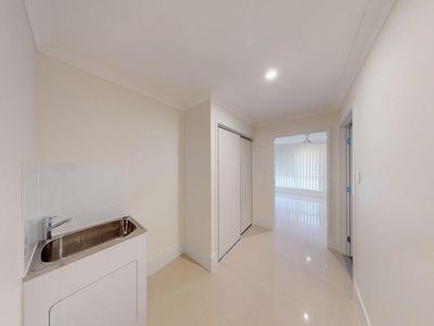 16 Jimna Circuit, White Rock