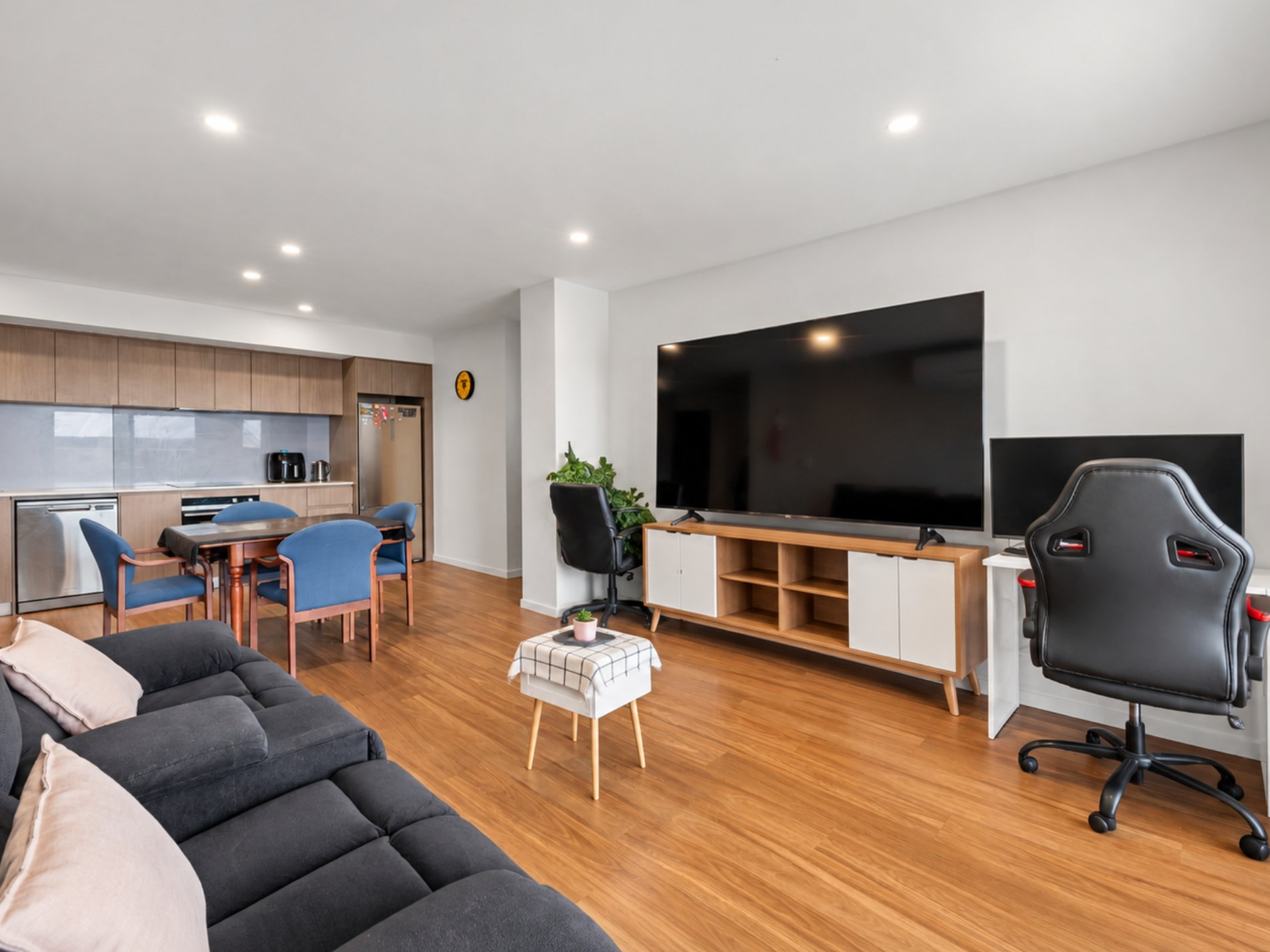 122 / 5 Rowe Avenue, Rivervale