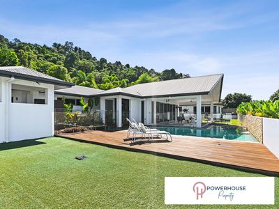 6 Badine Street, Caravonica