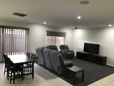 2 / 4 Mctavish Boulevard, Horsham
