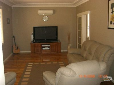 2 Highland Place, Dubbo