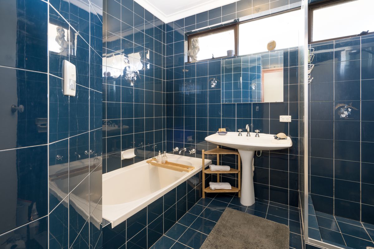 6 Reserve Close, Greenwood