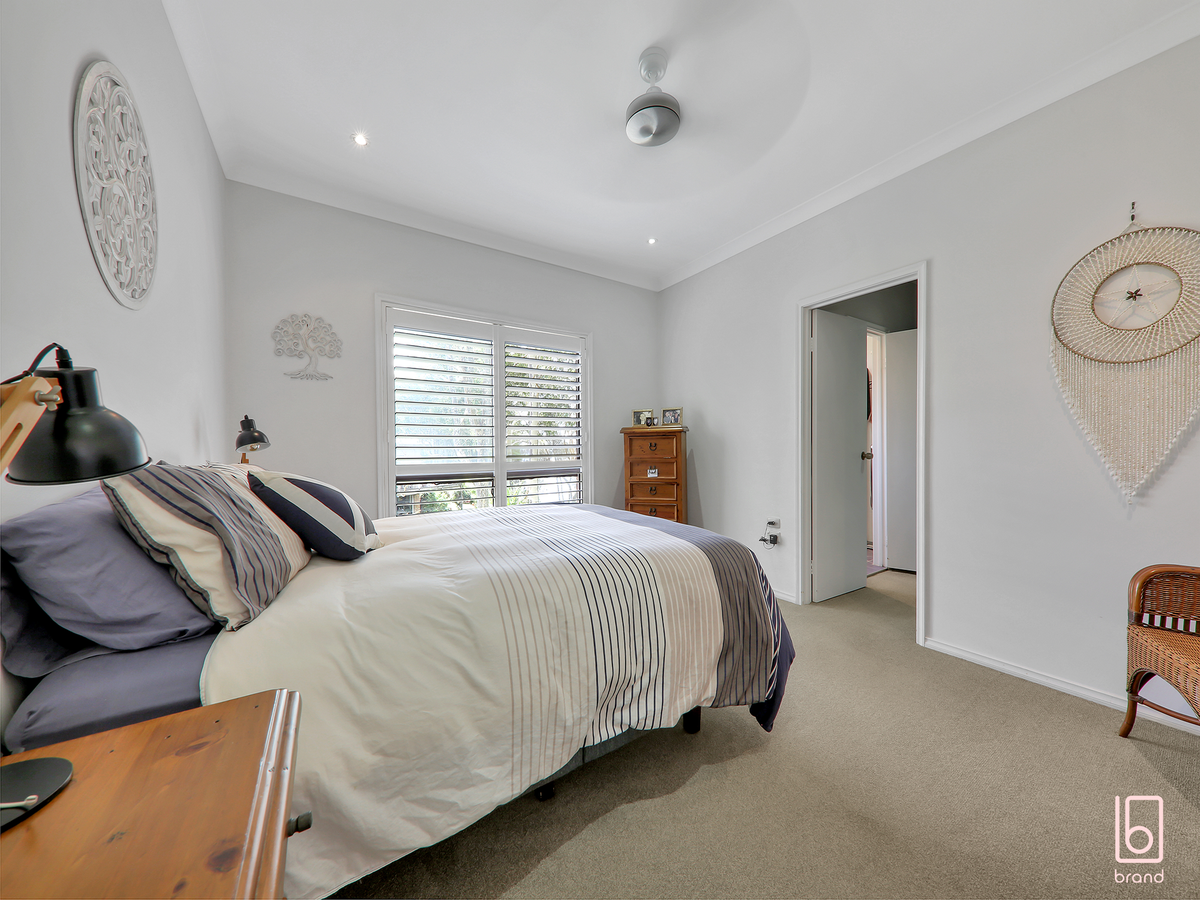 64 Tuggerawong Road, Wyongah