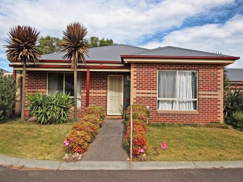 3 / 128 Barry Street, Romsey