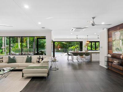 42-44 Osprey Close, Bayview Heights