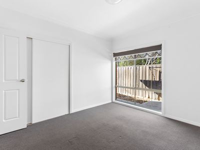 4 / 28 Hobbs Street, Seddon