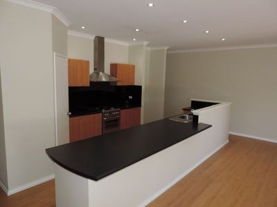 3 Dolium Court, Heathridge