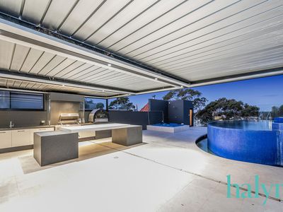 108 Bindaring Parade, Claremont