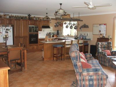 37 Acacia Street, Fishermans Paradise