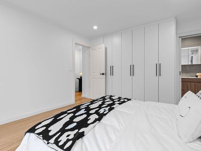 2 / 12 Wimmera Street, Box Hill North