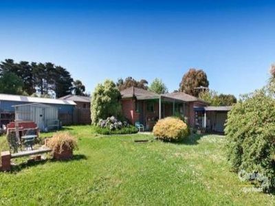 2 Yarrow Court, Berwick