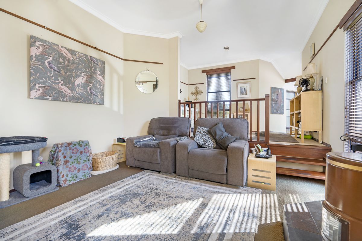 6 Reserve Close, Greenwood