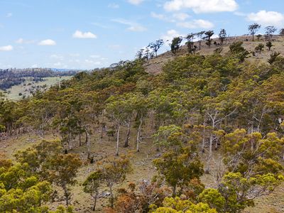 "Kheme Hill" Eastwood Road, York Plains