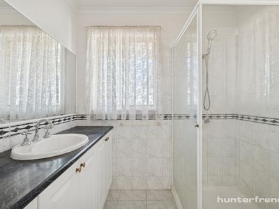 16 Myers Parade, Altona Meadows