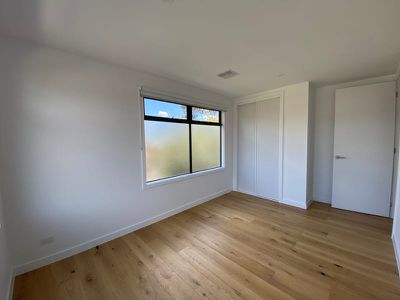 13 Anton Grove, Flemington