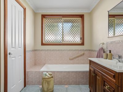 7 Nicole Court, Prospect Vale