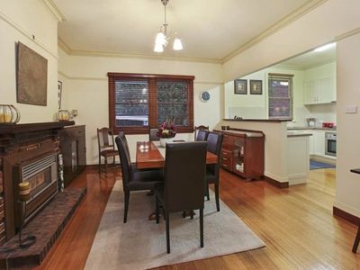 5 Central Avenue, Manifold Heights