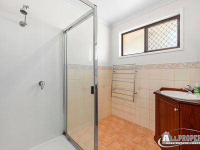 275 Gatton Clifton Road, Lower Tenthill