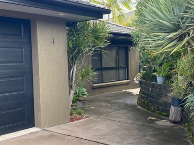 4 Meers Drive, Black Head