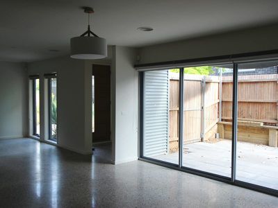 3 / 9-11 Montague Street, Highton