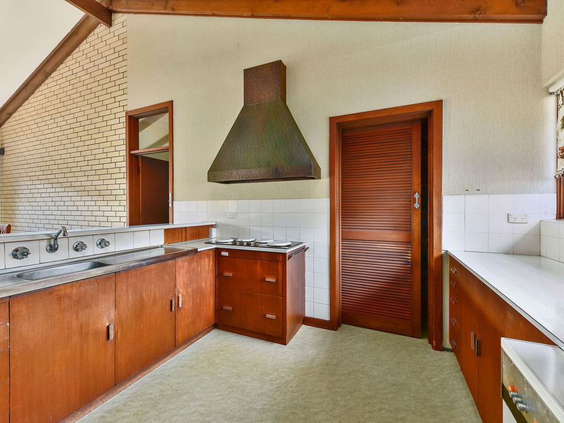 16 Belt Road, Millicent