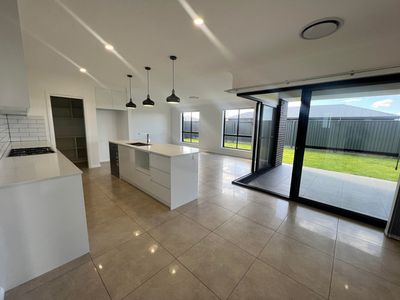 43 Argyle Avenue, Dubbo