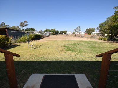 7 Brolga Street, Longreach