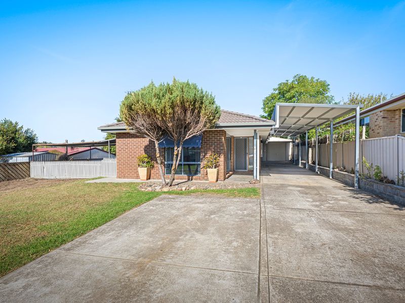 4 COMFREY COURT, Baranduda