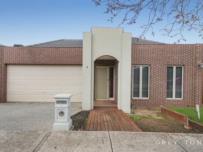 3 Flinders Place, Caroline Springs