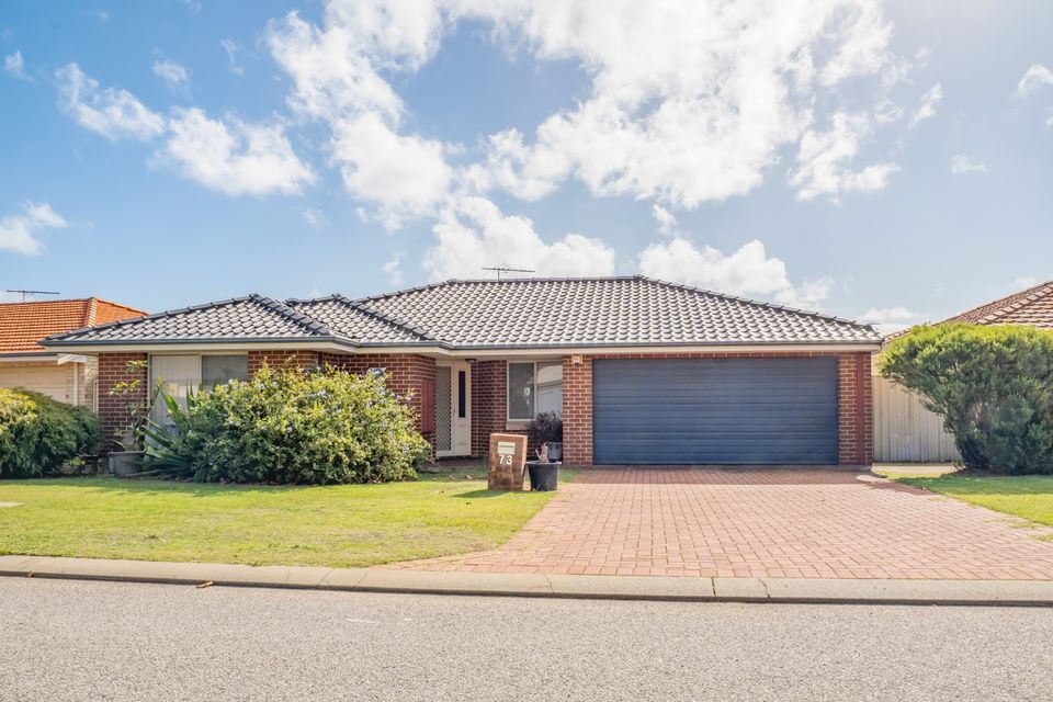 73 MONTORO DRIVE, Port Kennedy