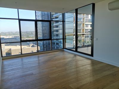 1805 / 13  Verona Drive, Wentworth Point