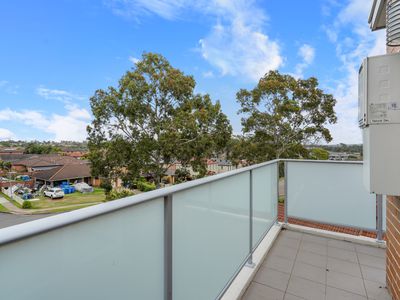 18 / 2 Kurrajong Road, Casula