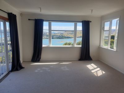 35 Kahu Road, Paremata