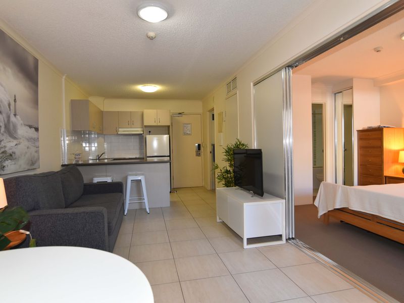 101 / 180 Alexandra Parade, Alexandra Headland