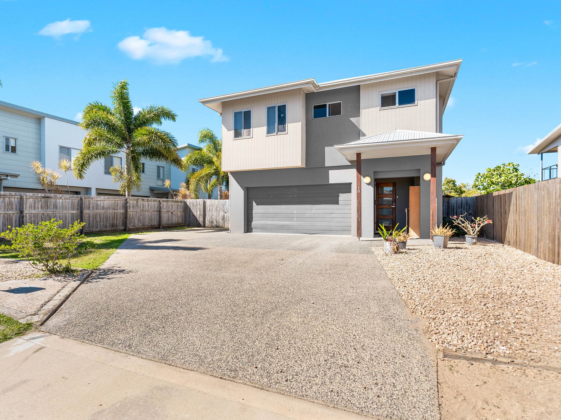 18 Vaucluse Crescent, East Mackay