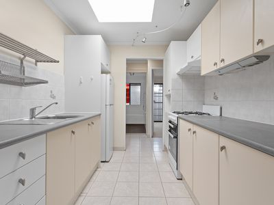 1 / 12 Woodstock Avenue, Taringa