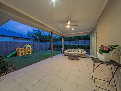 17 Foxwood Circuit, Wakerley