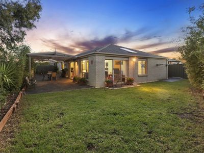 30 Clearwater Rise Parade, Truganina