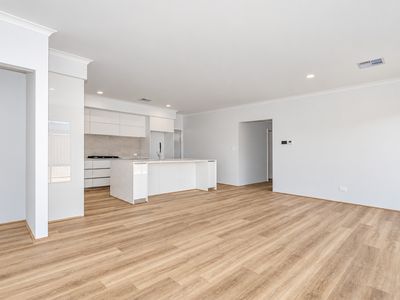 66 Destino Loop, Southern River