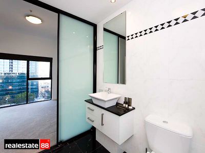 907 / 251 Hay Street, East Perth