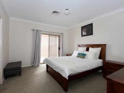 12 Darwin Drive, Llanarth