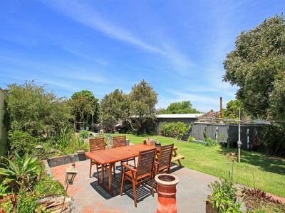 14 Third Avenue, Port Kembla