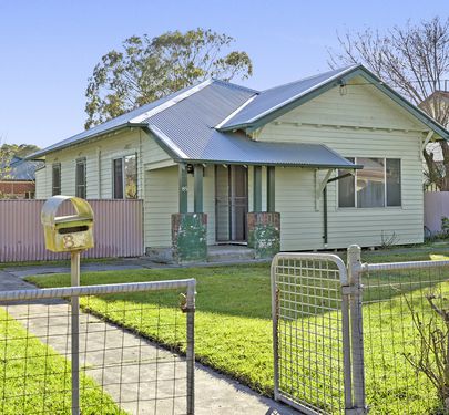 85 High Street, Seymour