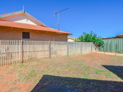 17 / 25-35 Egret Crescent, South Hedland