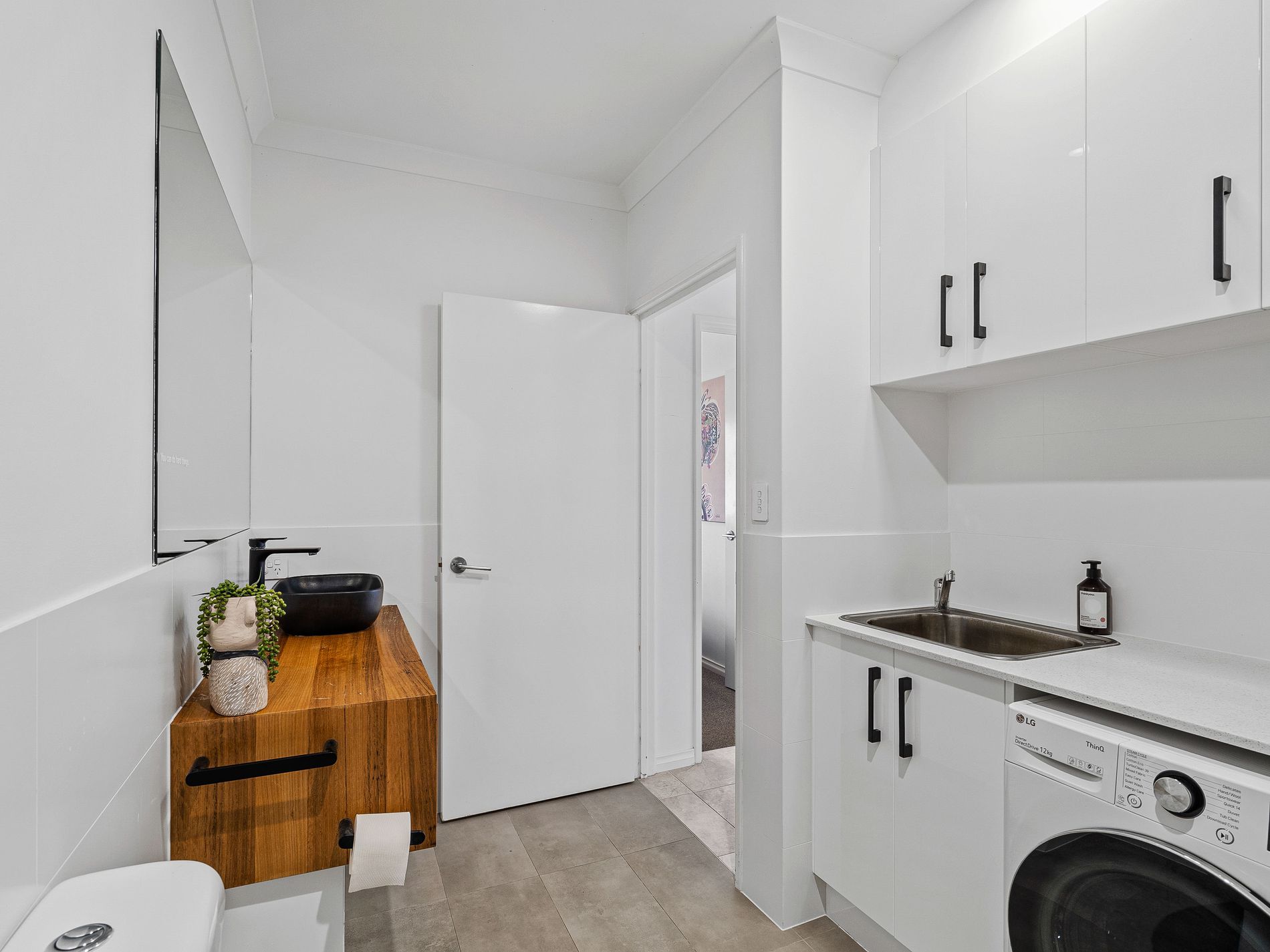 7 / 18 Elvire Street, Midland