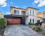 8 EAGLEVIEW PLACE, Point Cook