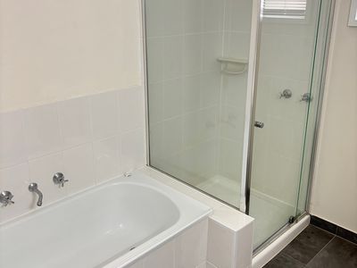 1 / 34 Oak Street, Seymour